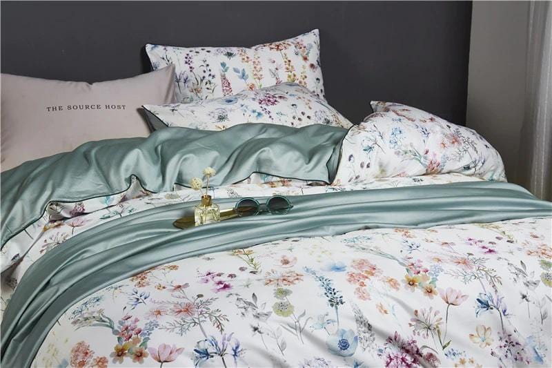 Elegant duvet cover