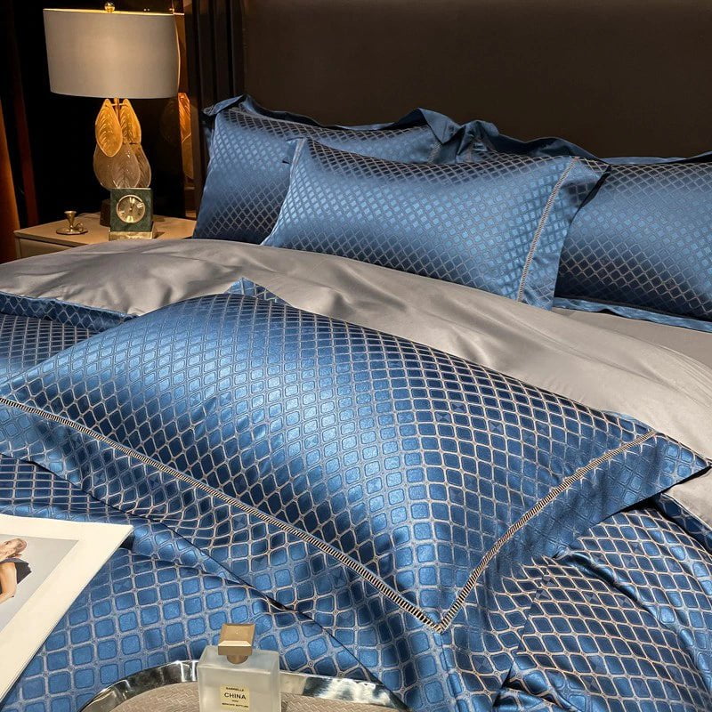 LuxeGleam Royale Diamond Bedding Set