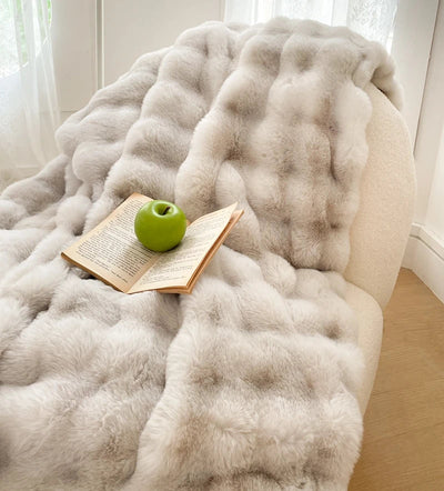 Soft fur look carpet for bed and living room | ElegantFur