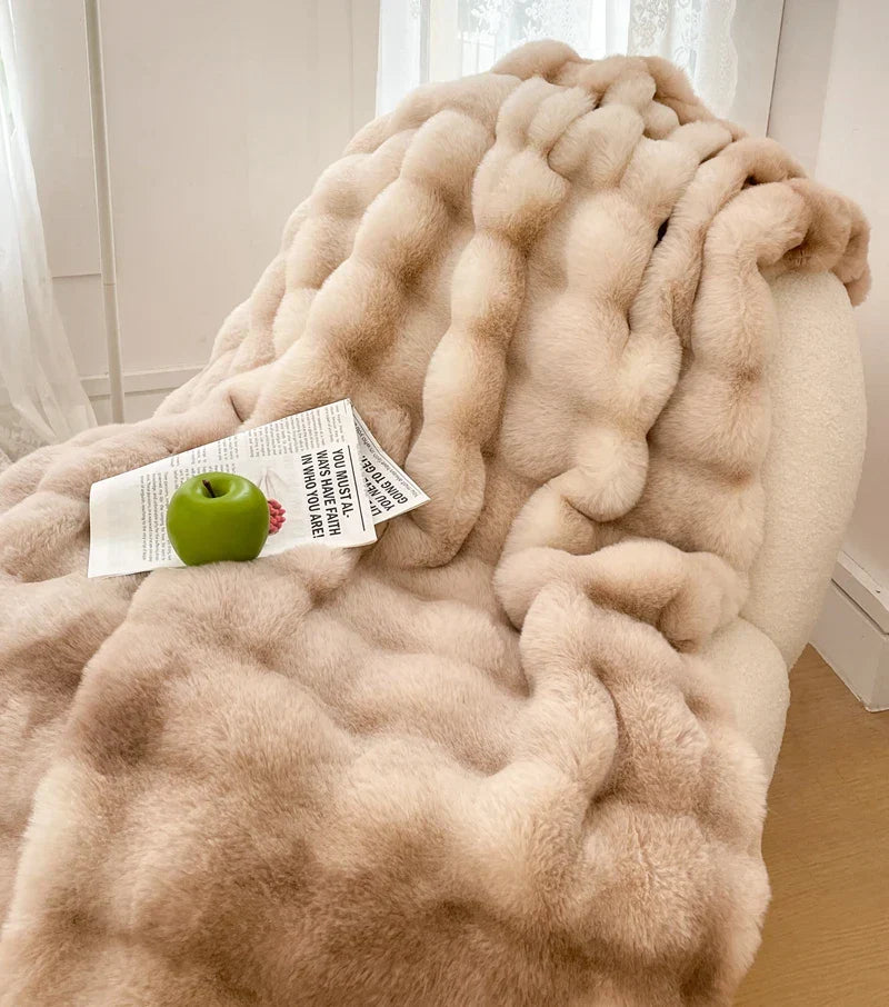 Soft fur look carpet for bed and living room | ElegantFur