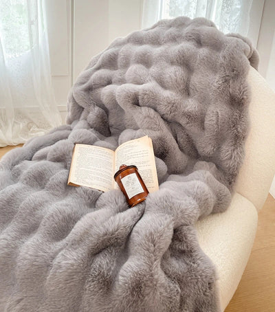 Soft fur look carpet for bed and living room | ElegantFur