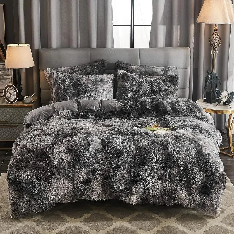 Soft and Comfortable Duvet Cover in Shaggy Faux Fur | VelvetDream