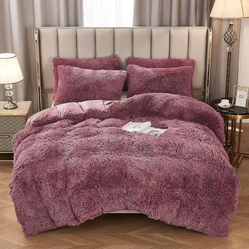 Soft and Comfortable Duvet Cover in Shaggy Faux Fur | VelvetDream