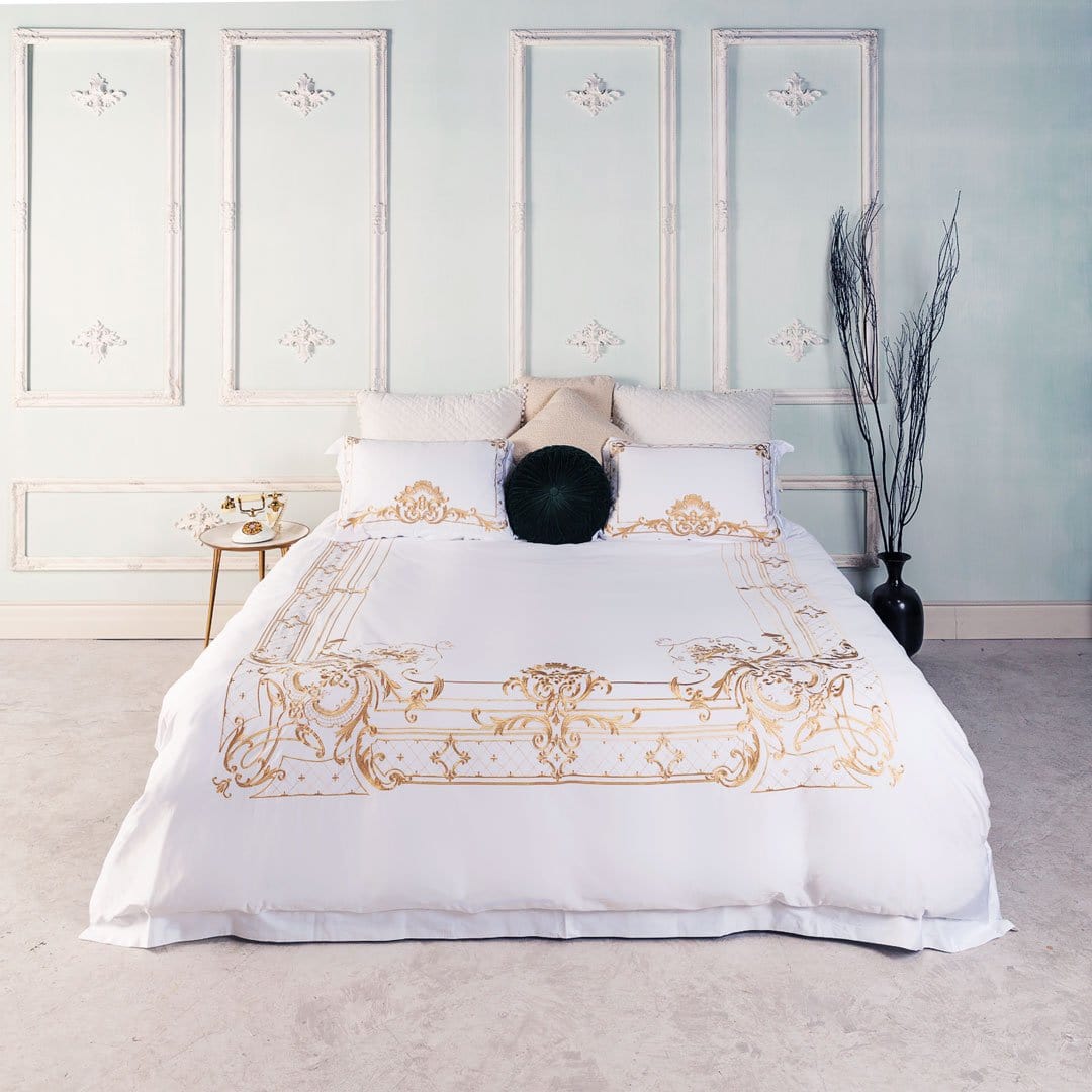 Ivy Gold Forest Duvet Cover Set in White and Gold - Luxurious and Beautiful | RainElegance