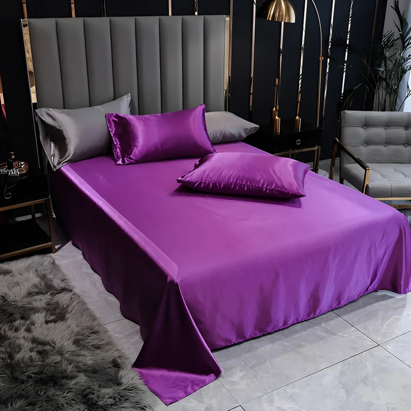 Luxurious Black Silk Bedding | SatinElegance