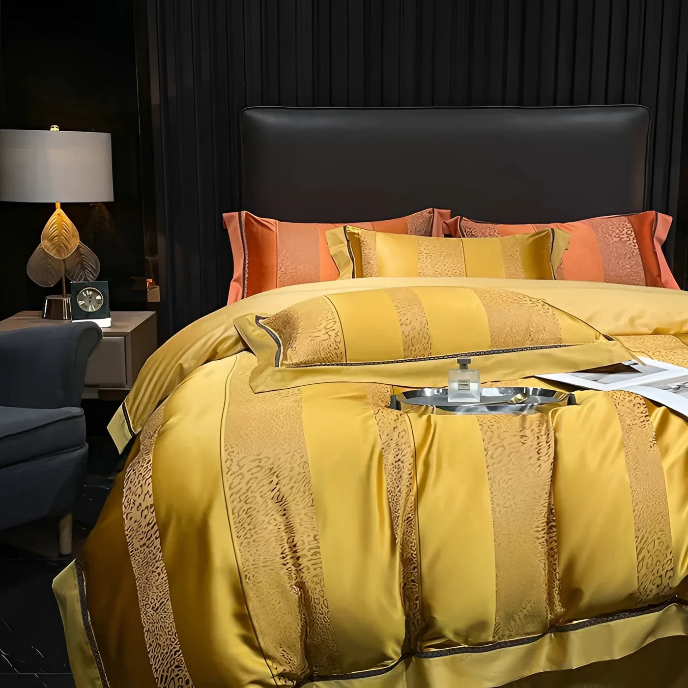 Luxurious Gold Bedding Set | SatinStripe Luxe