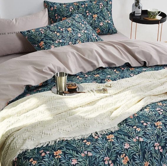 Everlasting Bedding Set