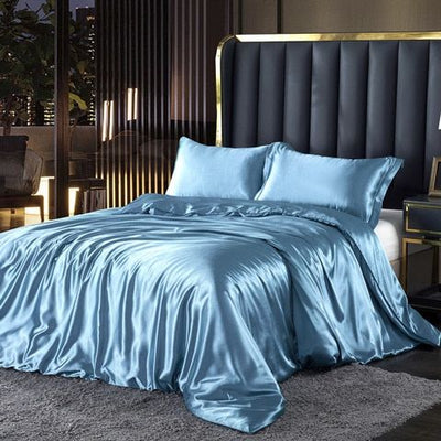 Luxury Set (4 parts) in Silk Satin - Duvet Cover, 2 Pillowcases and Sheet | LuxeSilk