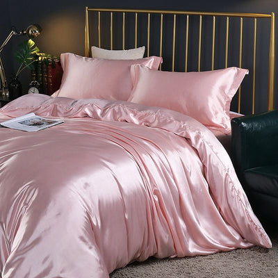 Luxury Set (4 parts) in Silk Satin - Duvet Cover, 2 Pillowcases and Sheet | LuxeSilk